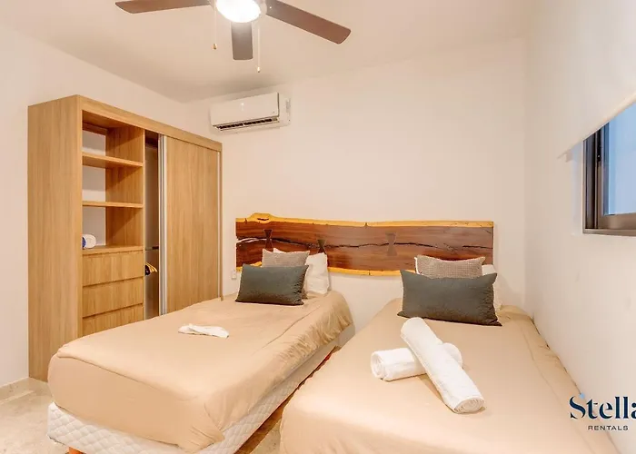 Ipana Condo, Rooftop Pools, Gym, Walk To * Playa del Carmen