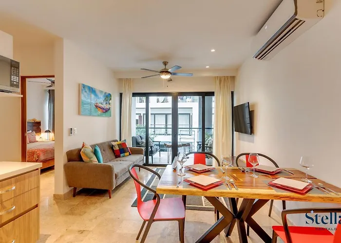 Ipana Condo, Rooftop Pools, Gym, Walk To Playa del Carmen