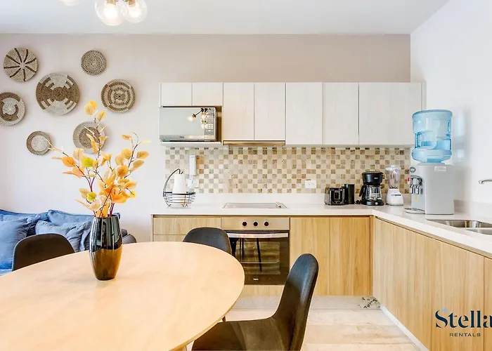 Ipana Condo, Rooftop Pools, Gym, Walk To Apartment Playa del Carmen
