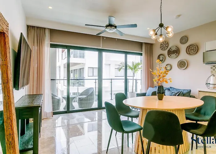 Apartment Ipana Condo, Rooftop Pools, Gym, Walk To Playa del Carmen